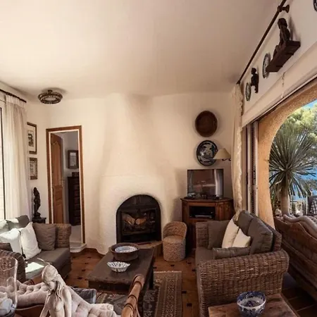 Dağ evi Exclusive On The Seafront *