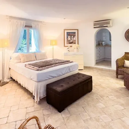 Exclusive On The Seafront Dağ evi Moraira